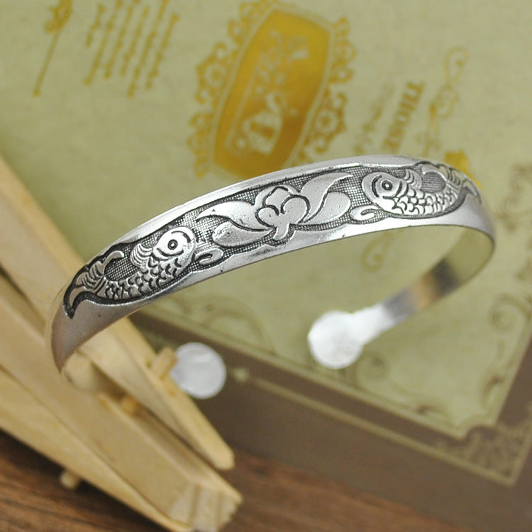 Wholesale Vintage elephant carved open women's dragon and phoenix bracelet ethnic style Tibetan silver bracelet Miao silver bracelet