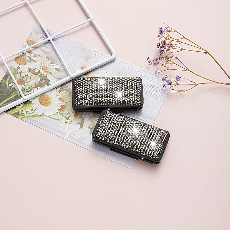 Wholesale Diamond Encrusted Car Seat Belt Plastic Retainer with Clip