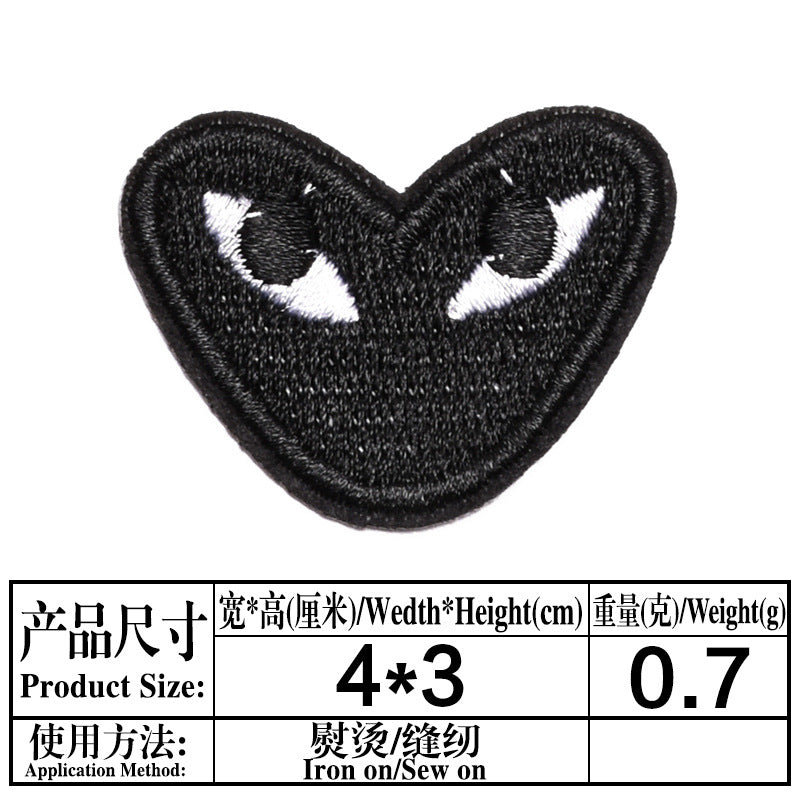 Wholesale Trendy Embroidered Love Heart Fabric Patches Decorative Fashion Accessory For Clothing Bags Hats DIY Craft Boutique Resale