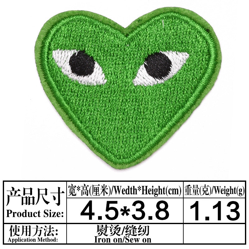 Wholesale Trendy Embroidered Love Heart Fabric Patches Decorative Fashion Accessory For Clothing Bags Hats DIY Craft Boutique Resale