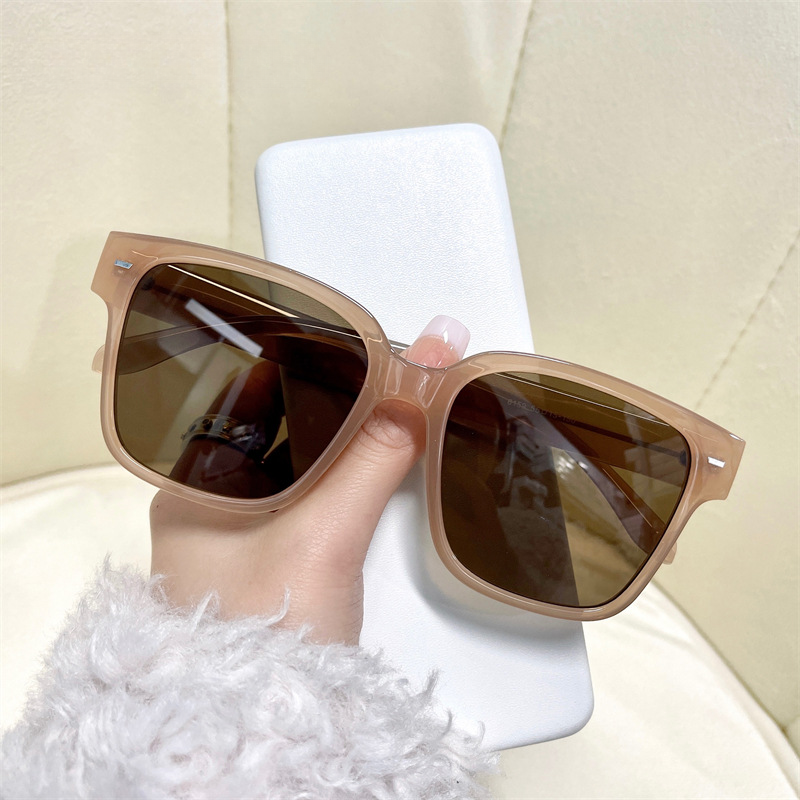 Wholesale Square Frame PC Sunglasses