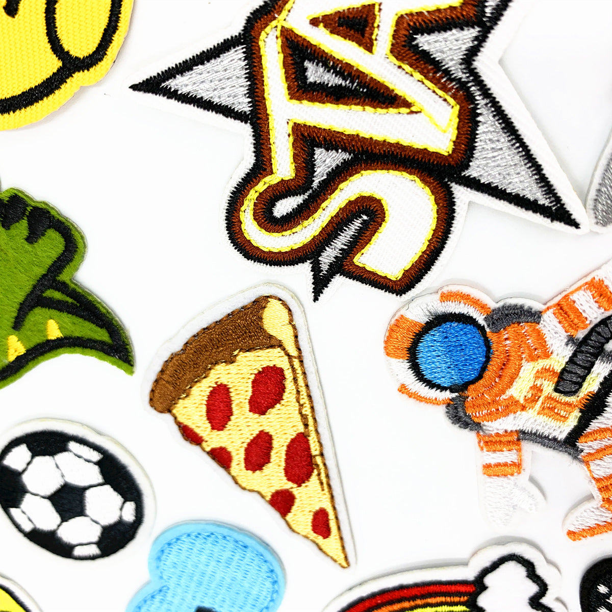 Wholesale Cartoon Embroidery Patch Set 55 Styles Trendy Fabric Applique Fashion Accessory Chic Gift For Clothing Decor