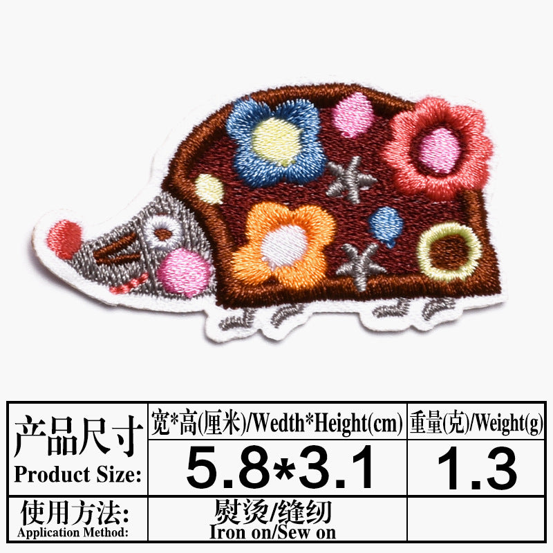 Wholesale Cute Cartoon Animal Embroidered Cloth Patches Chic Decorative Accent For Coats Fashion Accessory Boutique Resale