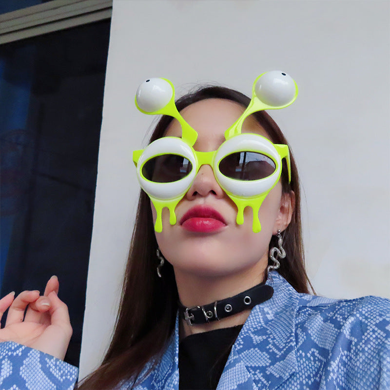 Wholesale of Alien Eye-catching Photos, Funny Resin Sunglasses