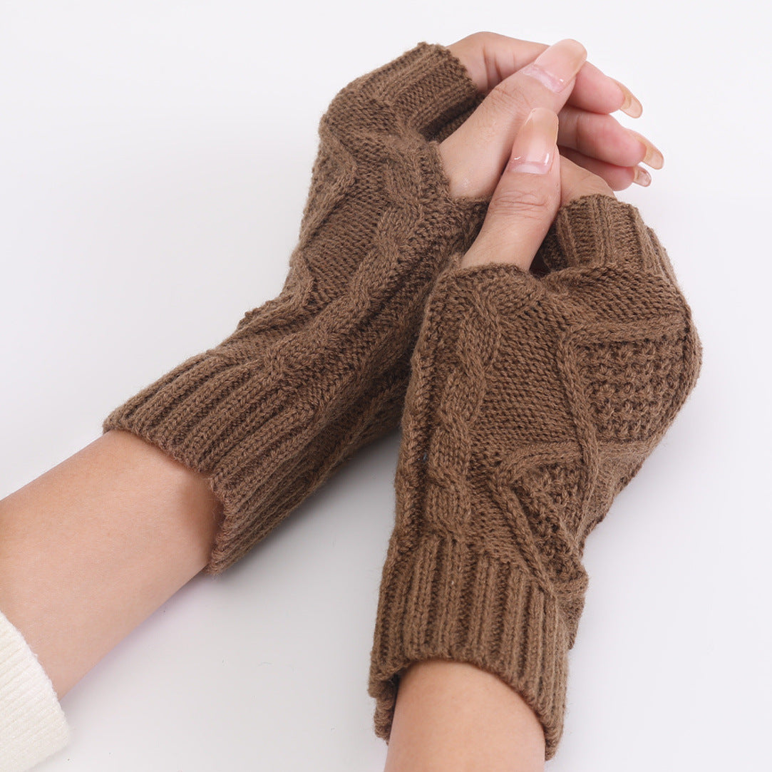 Wholesale Short Rhombus Knitted Wool Warm Half Fingerless Gloves