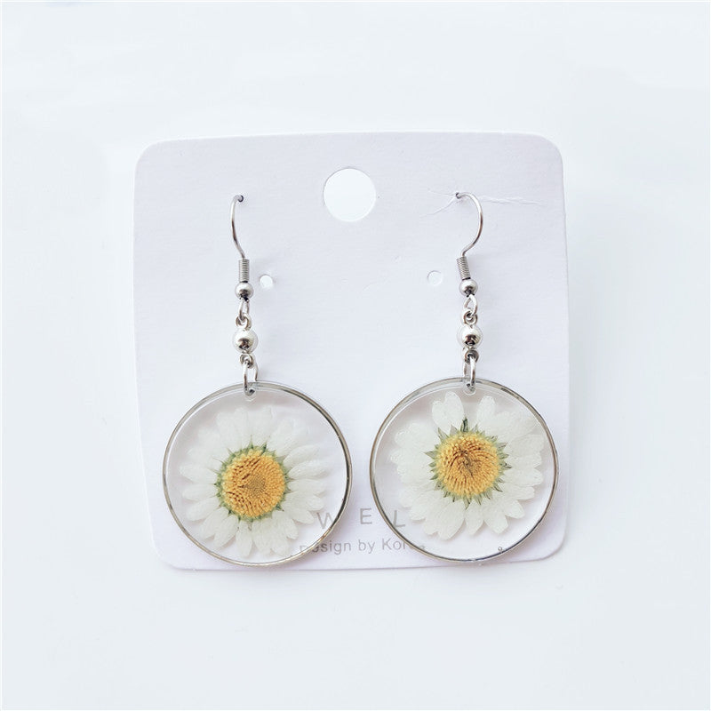 Wholesale 10pcs Epoxy Resin Dried Flower Crystal Chrysanthemum Earrings