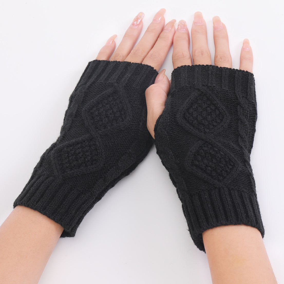 Wholesale Short Rhombus Knitted Wool Warm Half Fingerless Gloves