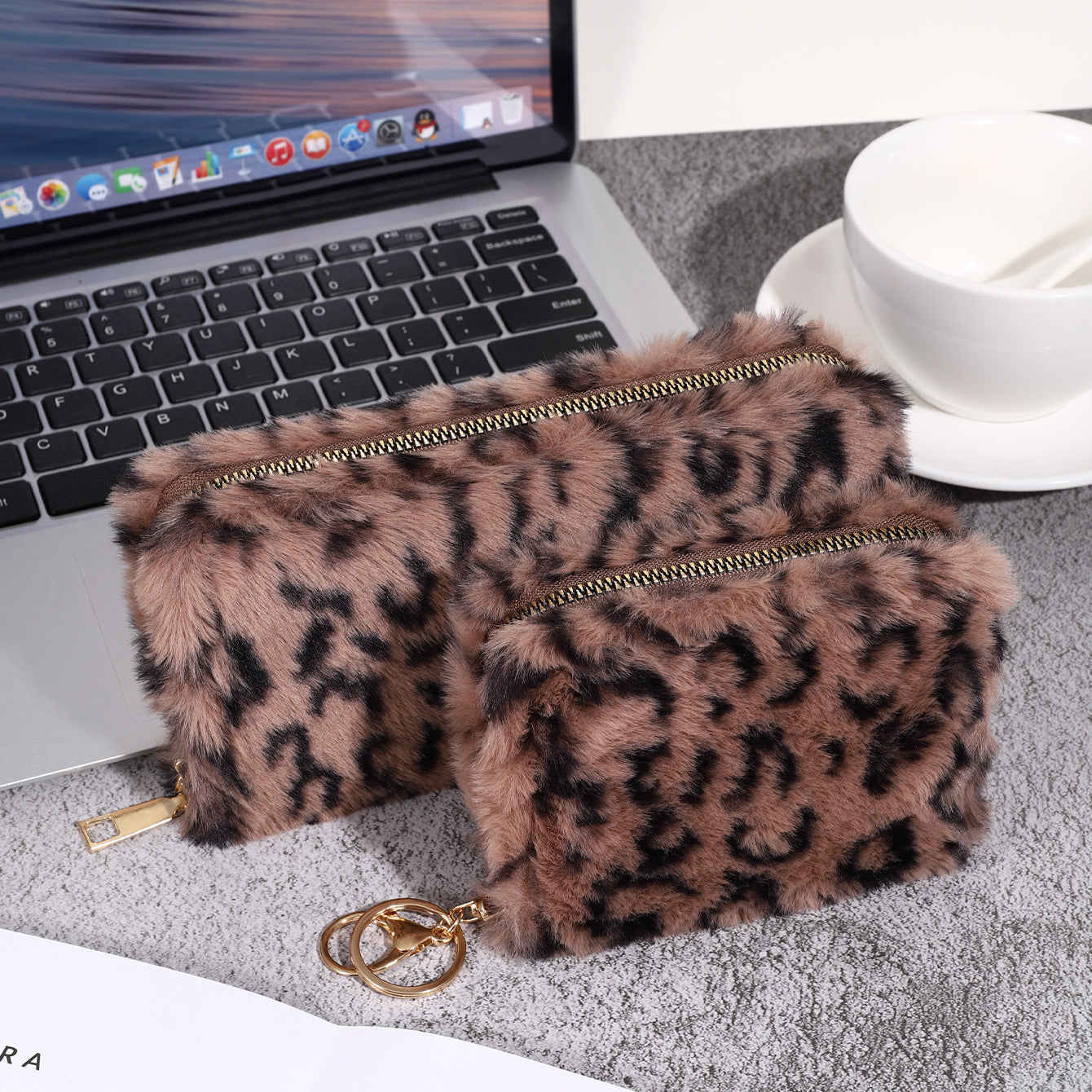 Wholesale Plush Leopard Print Zero Wallet