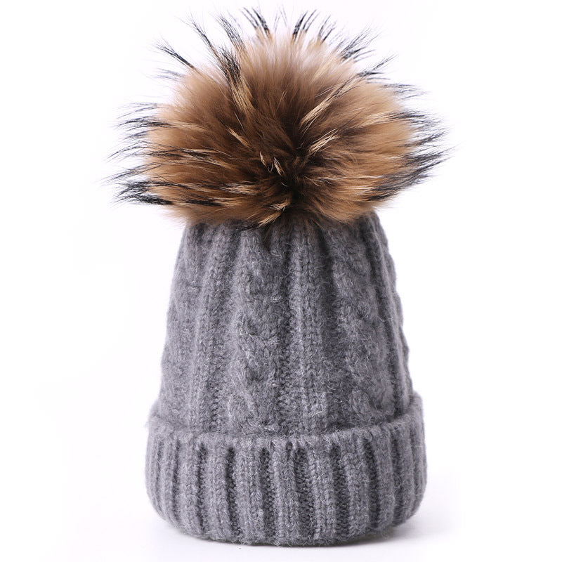 Wholesale Solid Color Thick Warm Wool Cable Knitted Hat