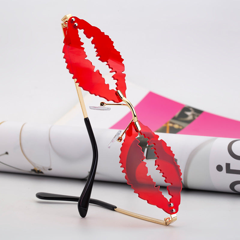Wholesale Flame Red Lip Frameless PC Sunglasses