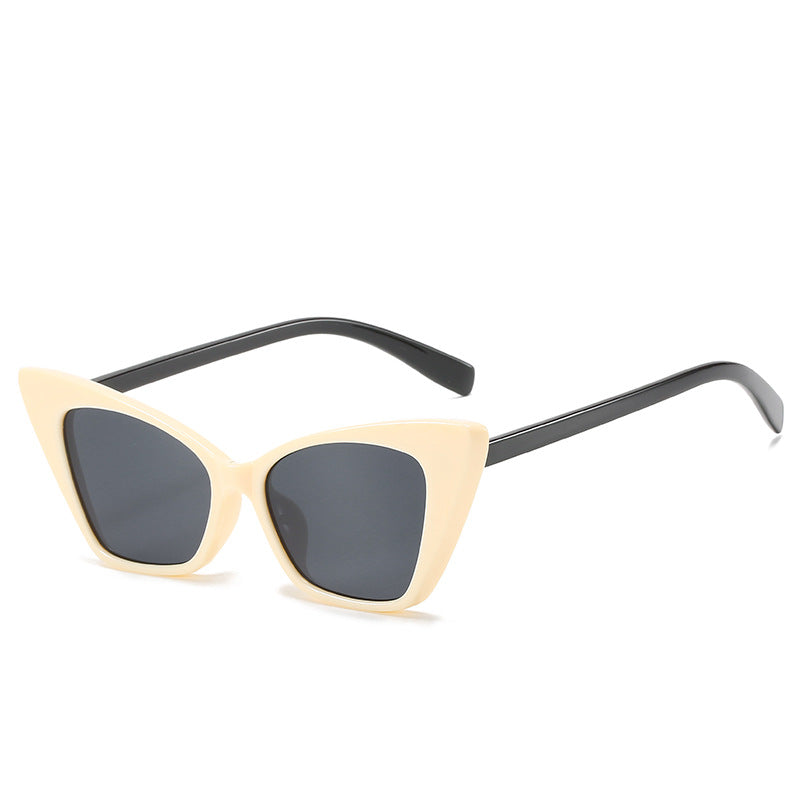 Wholesale PC Cat Eye Small Box Sunglasses