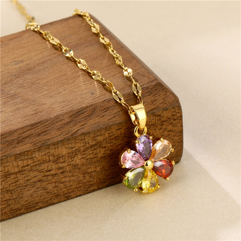 Wholesale flower titanium steel zircon necklace clavicle chain