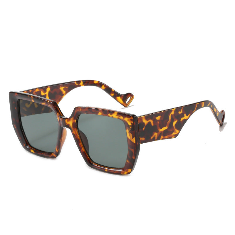 Wholesale Square Frame Fashion PC Large Frame Black Glasses