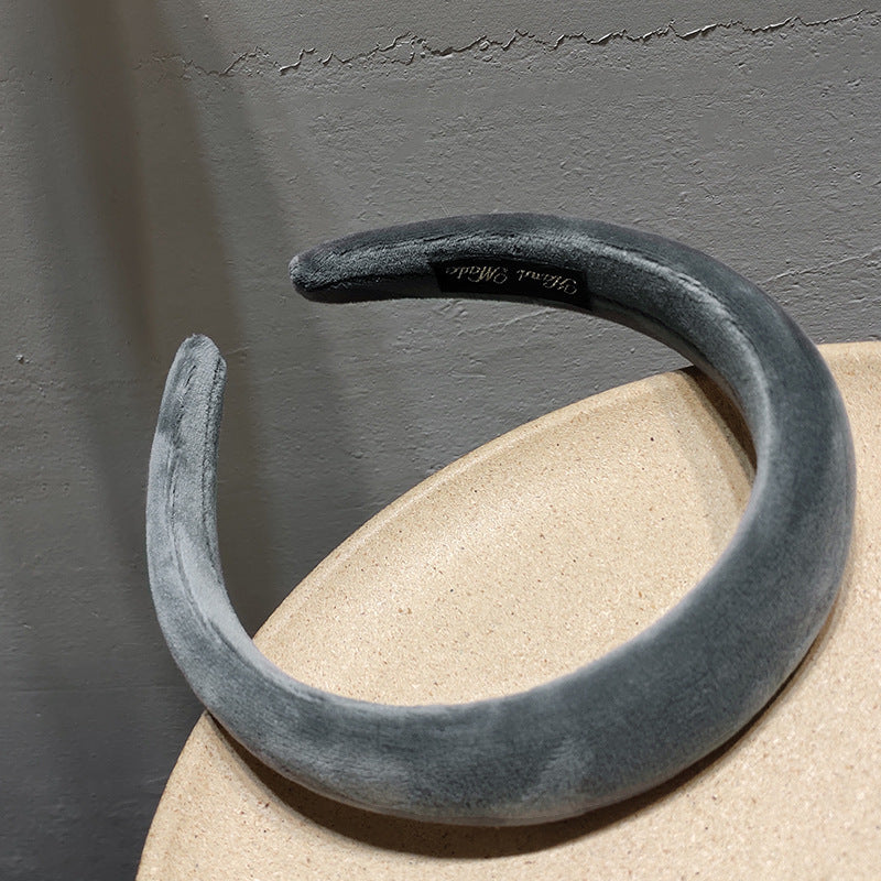 Wholesale Autumn and Winter Sponge Velvet Fabric Hairbands