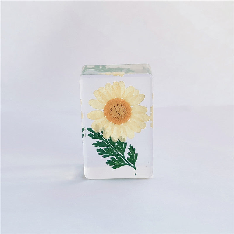 Wholesale 6pcs Creative Handmade Dried Flower Resin Dripping Glue Specimen Ornaments