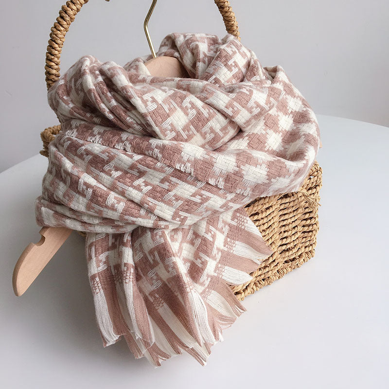 Wholesale 2023 Winter Imitation Cashmere Warm Black and White Plaid Scarves