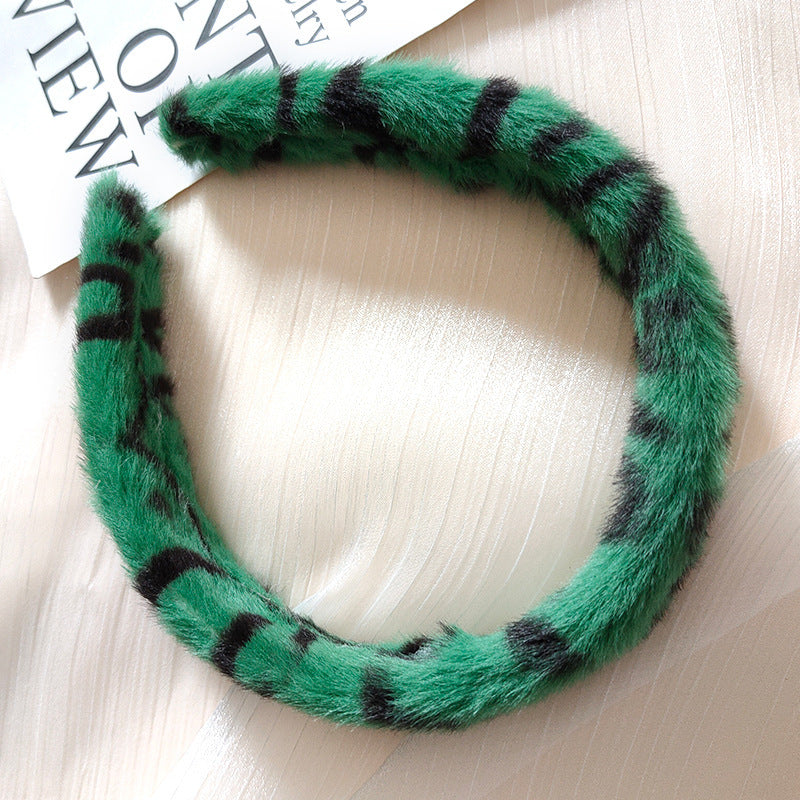Wholesale Vintage Leopard Print Plush Wide Brim Headband