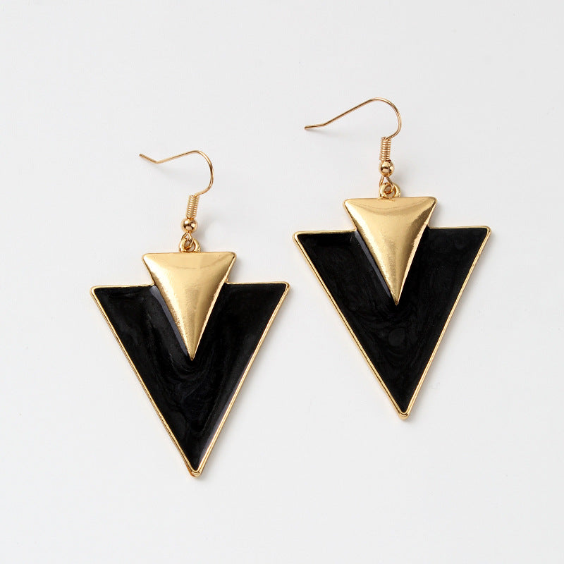 Wholesale New Women's Popular Fashion Inverted Triangle Black Temperament Alloy Earrings