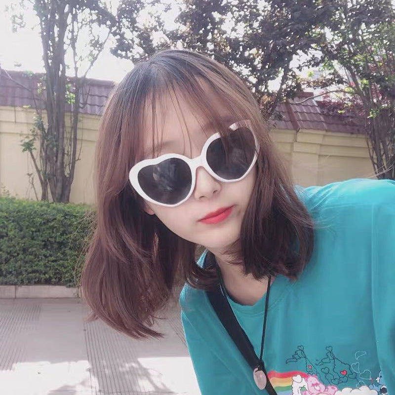 Wholesale Creative love light effect sunglasses