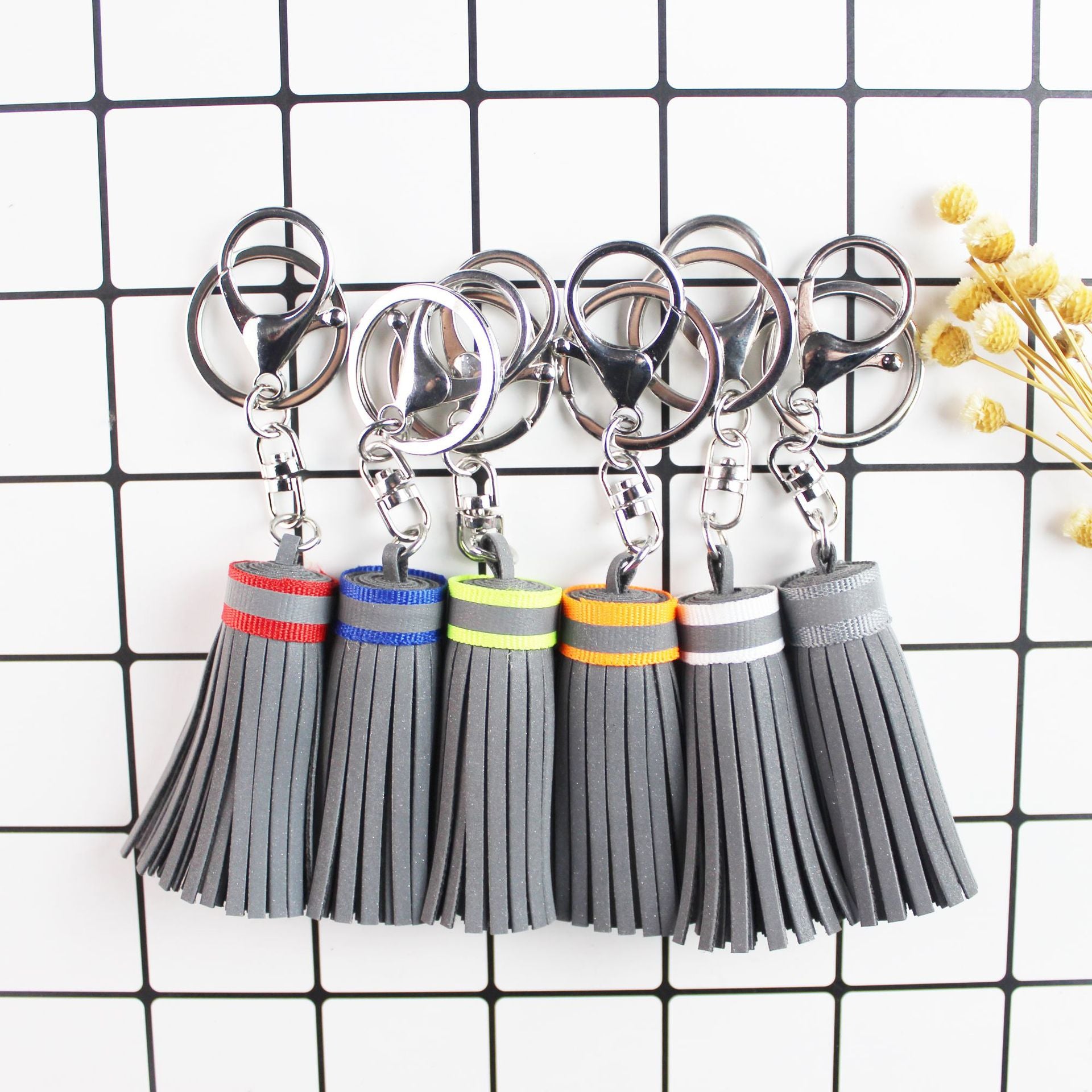Wholesale Night Luminous Tassel Leather Keychains