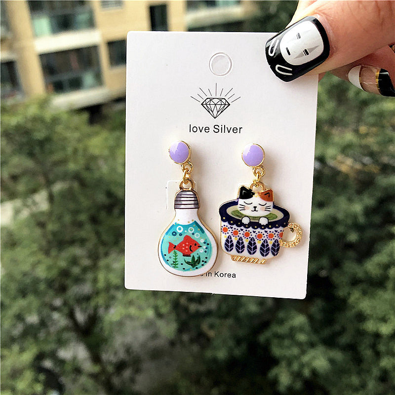 Wholesale The New Cat Slave Series Has Cat Happiness Cute Teacup Bulb Cat Earrings