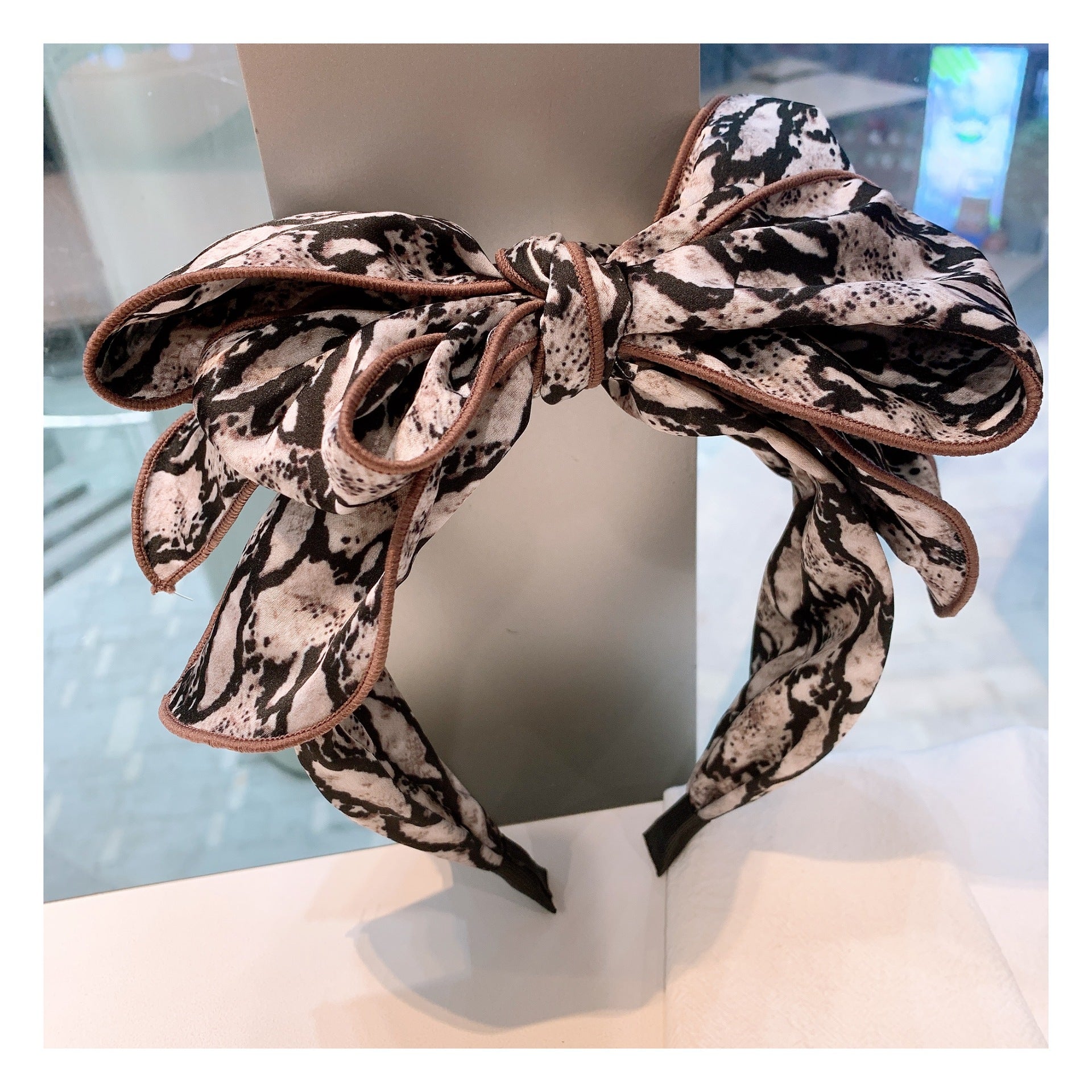 Wholesale Vintage Leopard Print Multi-layer Bow Headband