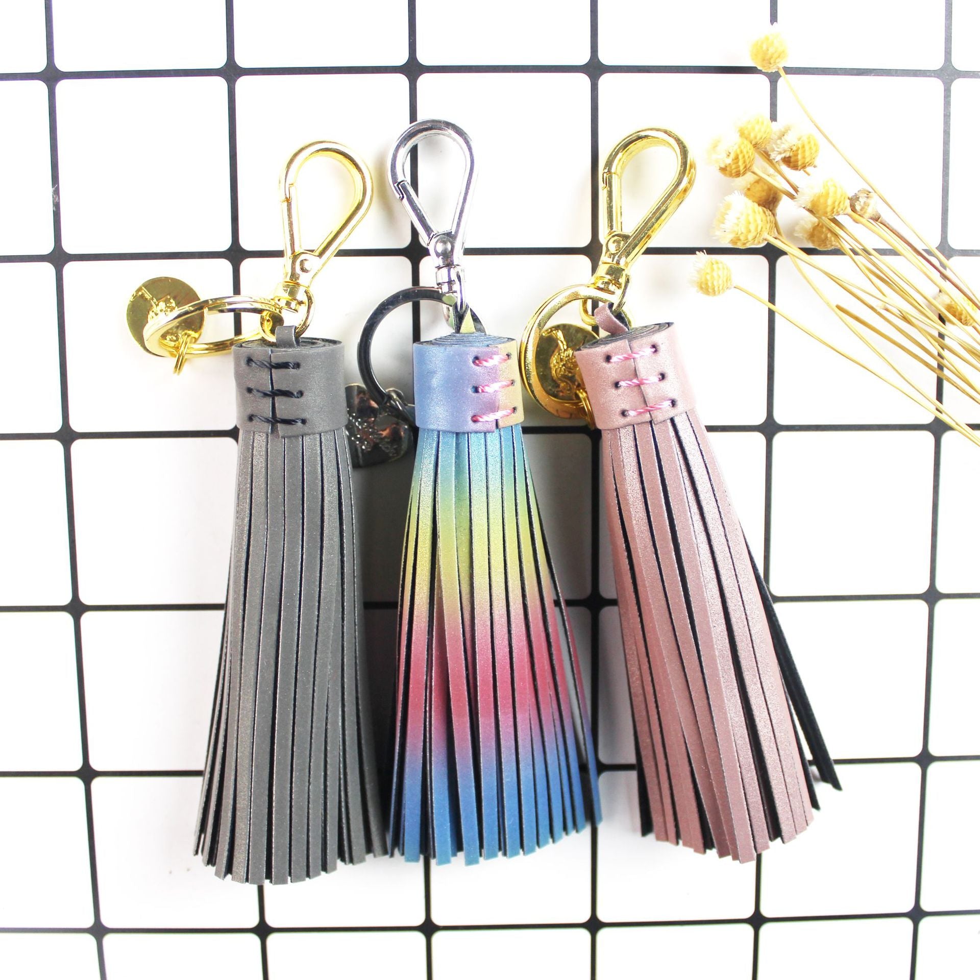 Wholesale Night Luminous Tassel Leather Keychains