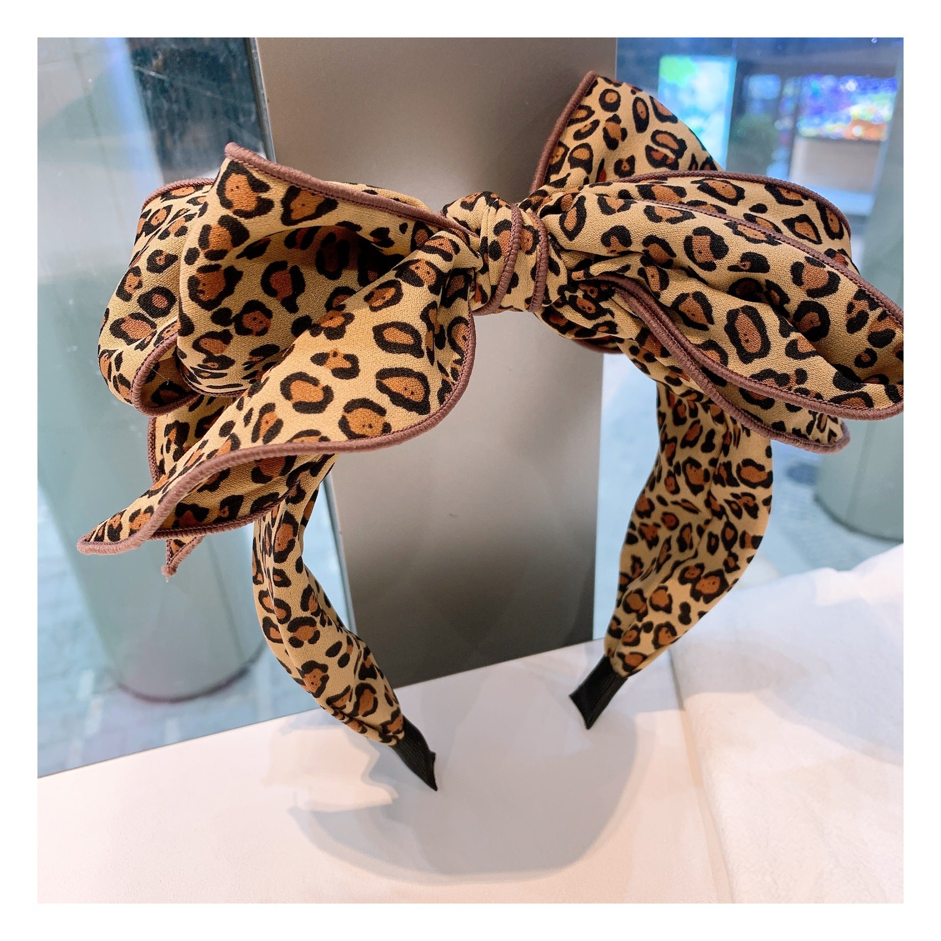 Wholesale Vintage Leopard Print Multi-layer Bow Headband