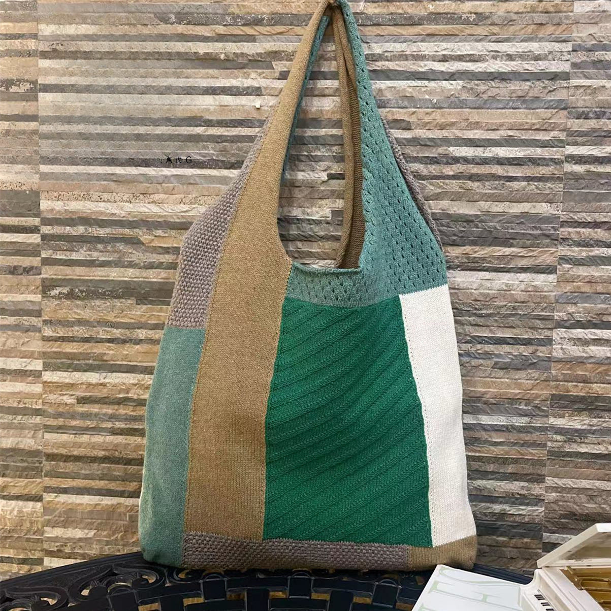 Wholesale Retro Stitching Knitted Versatile Shoulder Bag