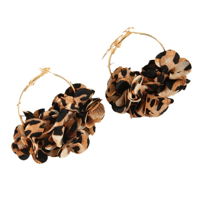 Wholesale Maillard Leopard Print Round Petal European and American Trendy Sweet and Cool High-end Earrings