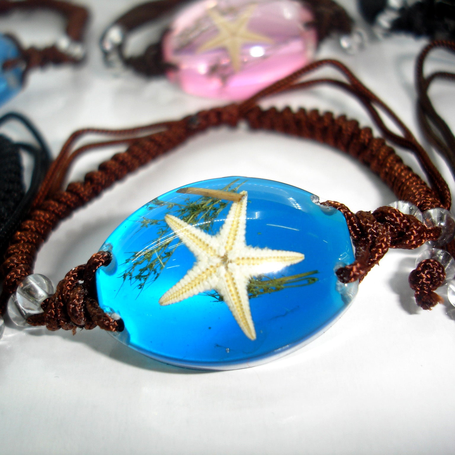 Wholesale 12pcs Natural Starfish Conch Resin Bracelet