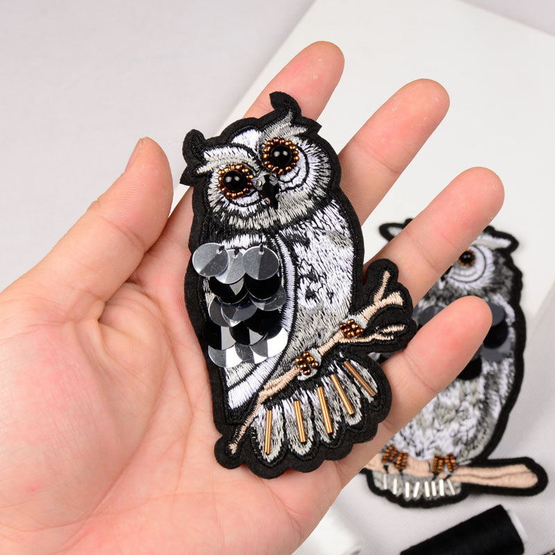 Wholesale Handmade Beaded Embroidery Patch Big Eyed Owl Hat Clothing Decoration FS