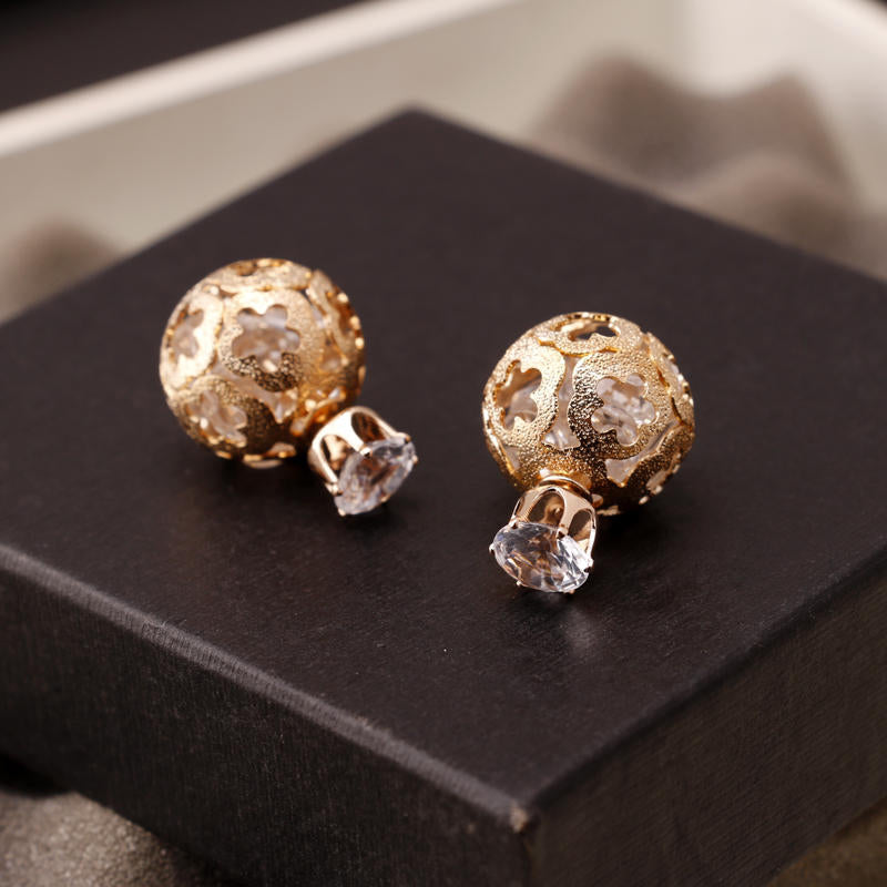 Wholesale Extraterrestrial Eye Socket, Horn, Hair Ball Keychain