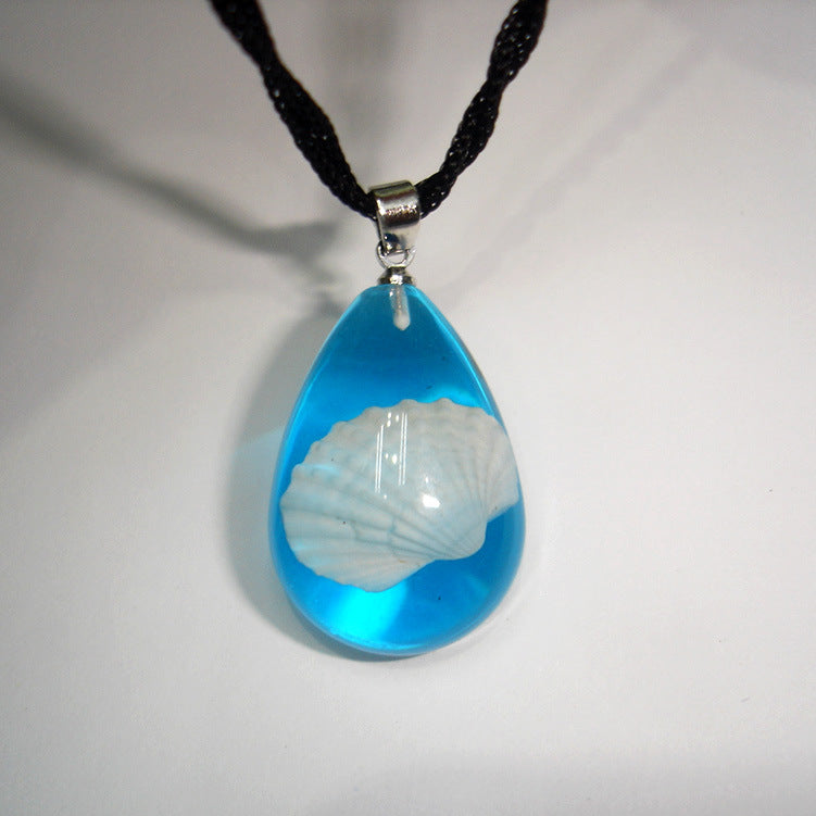 Wholesale 20pcs Natural Conch Amber Necklace