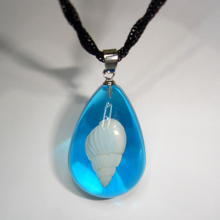 Wholesale 20pcs Natural Conch Amber Necklace