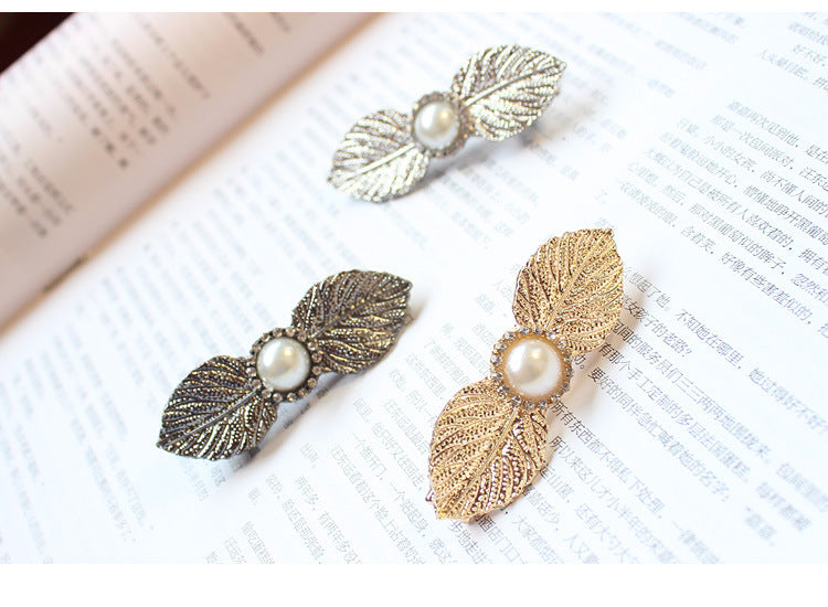 Wholesale Pearl with Diamond, Leaf Alloy Hair Clips of Different Sizes