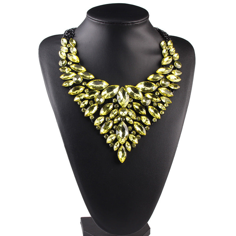 Wholesale Hollow Multi-color Alloy Diamond Necklace