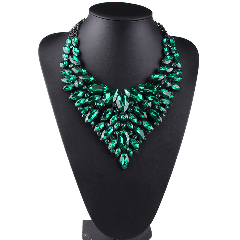 Wholesale Hollow Multi-color Alloy Diamond Necklace