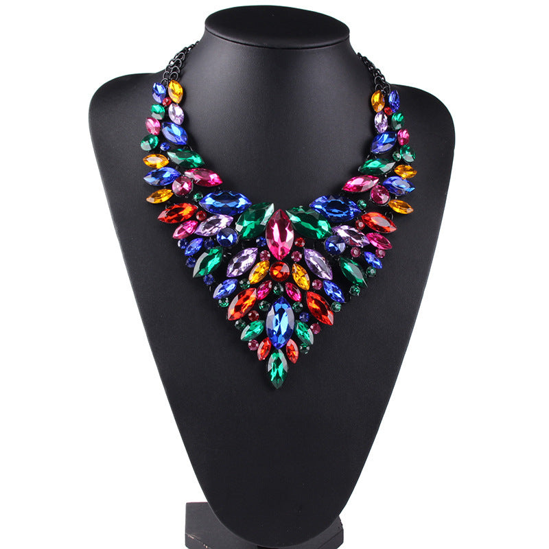 Wholesale Hollow Multi-color Alloy Diamond Necklace