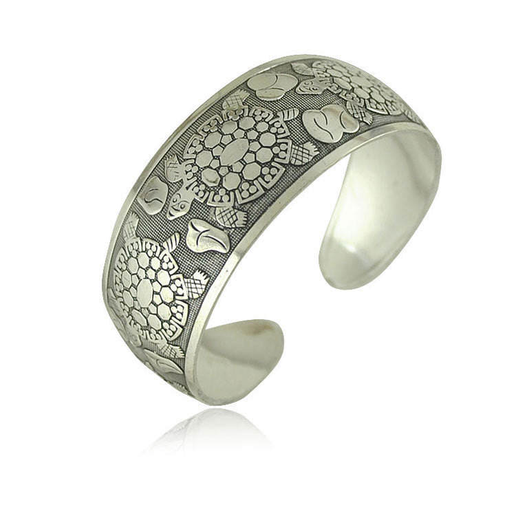 Wholesale Tibetan silver ornaments carved open Miao silver elephant ethnic style wide bracelet retro bracelet