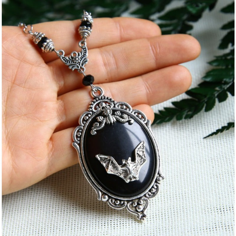 Wholesale Halloween Animal Bat Black Gemstone Alloy Necklace