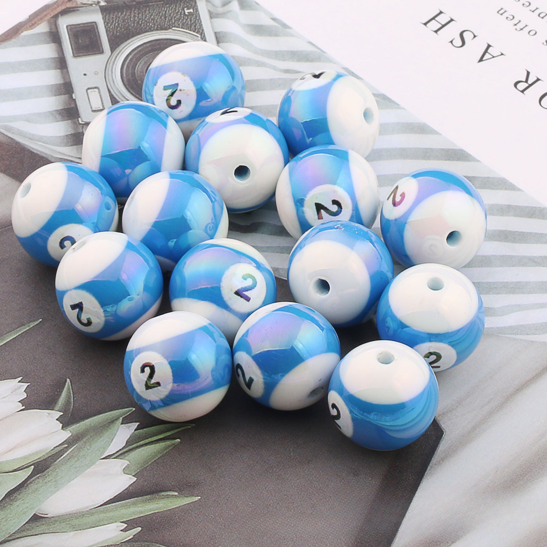 Wholesale 200pcs/pack Two-color Digital UV Plated Billiard Beads Resin Round Beads DIY Beading Accessories