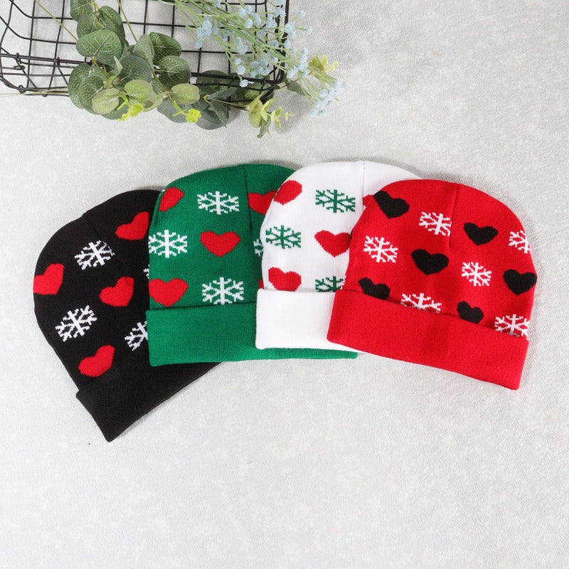 Wholesale Autumn and Winter Jacquard Hats Snowflake Love Christmas Woolen Hat