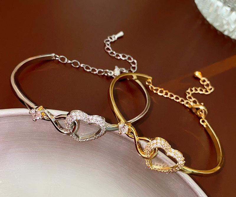 Wholesale Love Hollow Simple Versatile Fashion Temperament Light Luxury High-end Zircon Bracelet