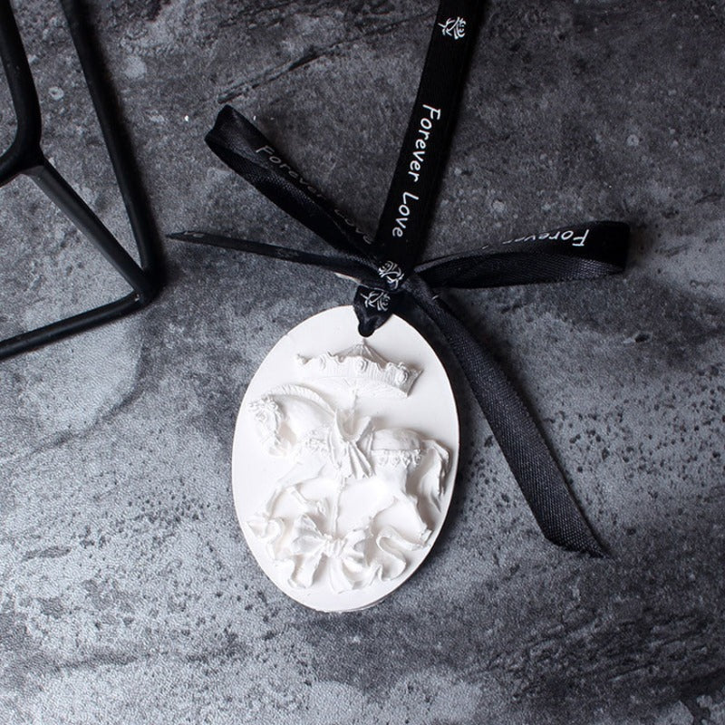 Wholesale Creative Car Expanded Fragrant Stone Pendant