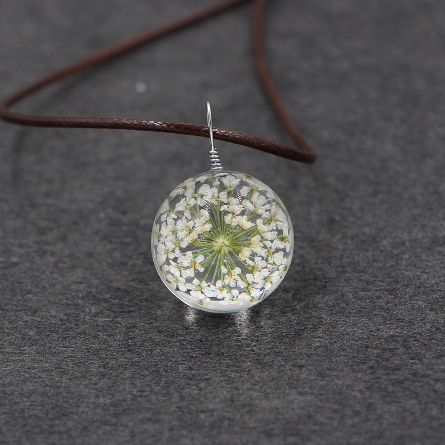 Wholesale Crystal Glass Dried Flower Pendant Necklace Pink Lace Ball Charm Trendy Jewelry Accessory For Daily Wear
