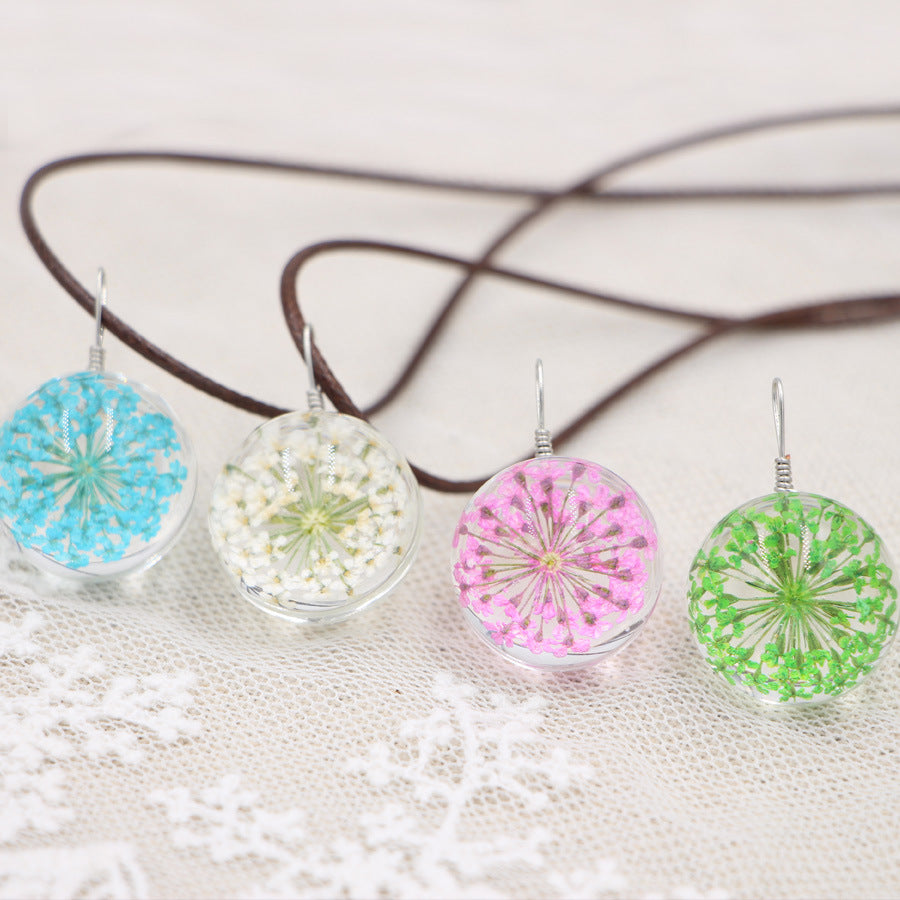 Wholesale Crystal Glass Dried Flower Pendant Necklace Pink Lace Ball Charm Trendy Jewelry Accessory For Daily Wear
