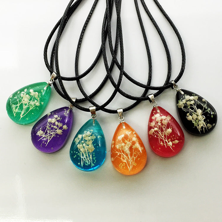 Wholesale 6pcs Gypsophila Dried Flower Resin Epoxy Luminous Pendant Necklace