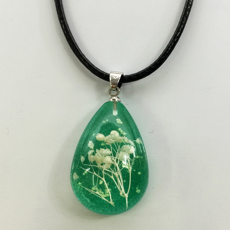 Wholesale 6pcs Gypsophila Dried Flower Resin Epoxy Luminous Pendant Necklace