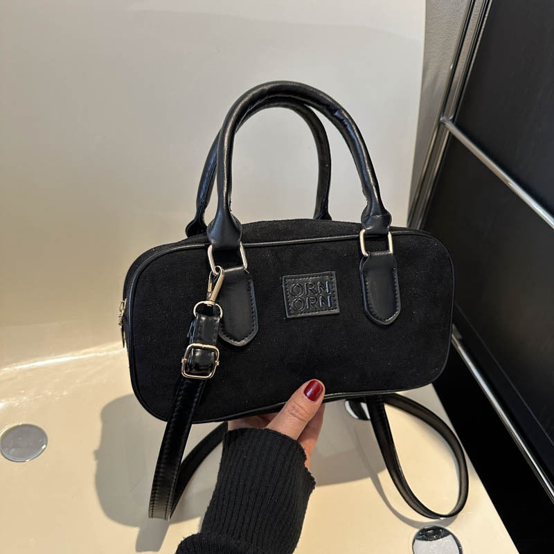 Wholesale retro matte texture handbag versatile shoulder synthetic leather crossbody bag